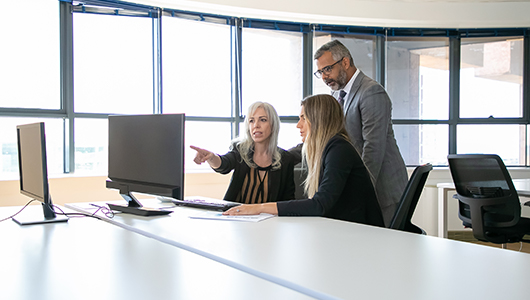 The Benefits of Enclosed Cubicles for Privacy and Focus in Open-Plan Offices